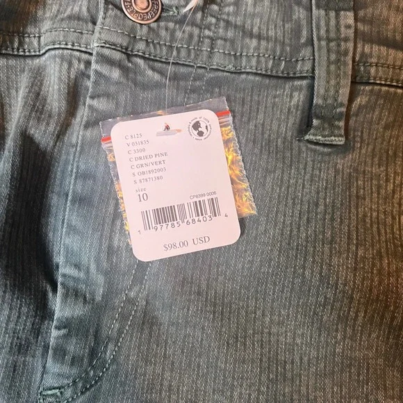 Free People Movement Women's Olive Green Corduroy Shorts Size‎ 10 - Picture 3 of 7